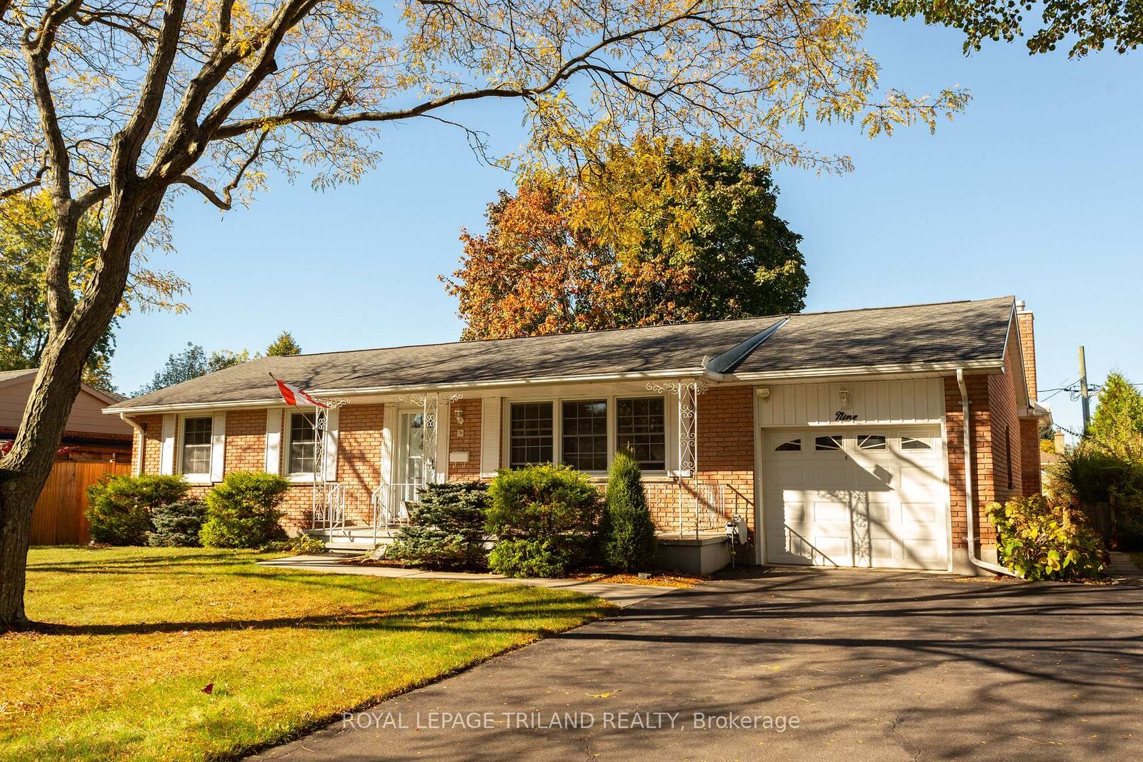 Property Photo:  9 Butler Drive  ON N5R 4Y9 