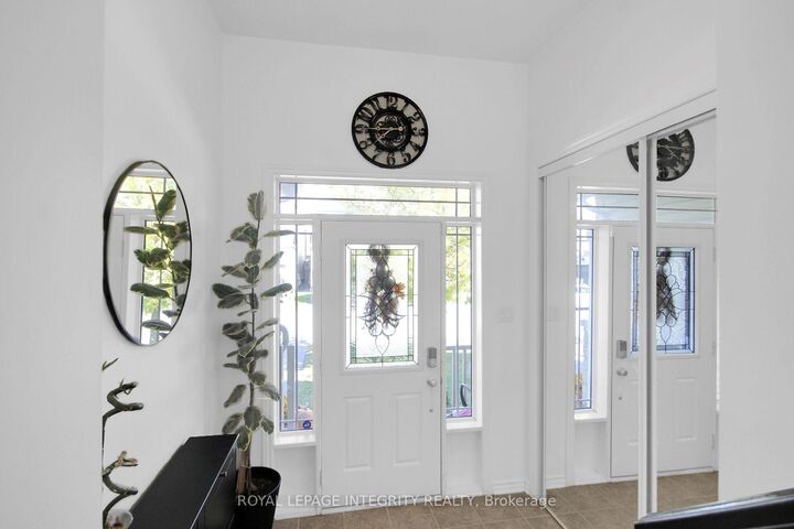 Property Photo:  622 Silver Spruce Way  ON K2M 0L2 
