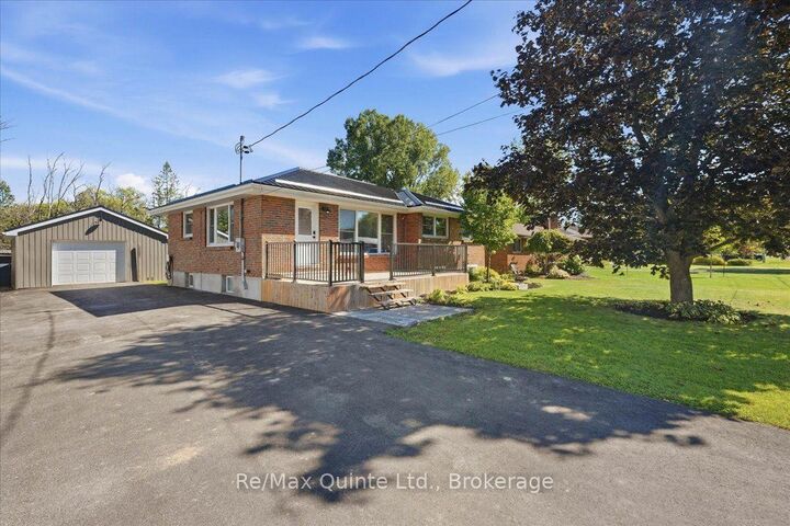 Property Photo: 70 Ashley Street ON K0K 2B0