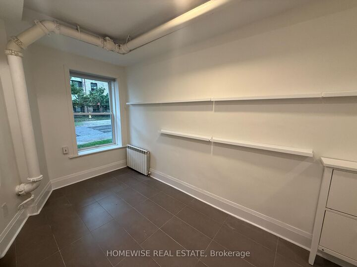 Property Photo:  1 Triller Avenue 105  ON M6K 3B7 