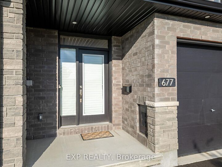 Property Photo:  677 Cordelette Circle  ON K1W 0P2 