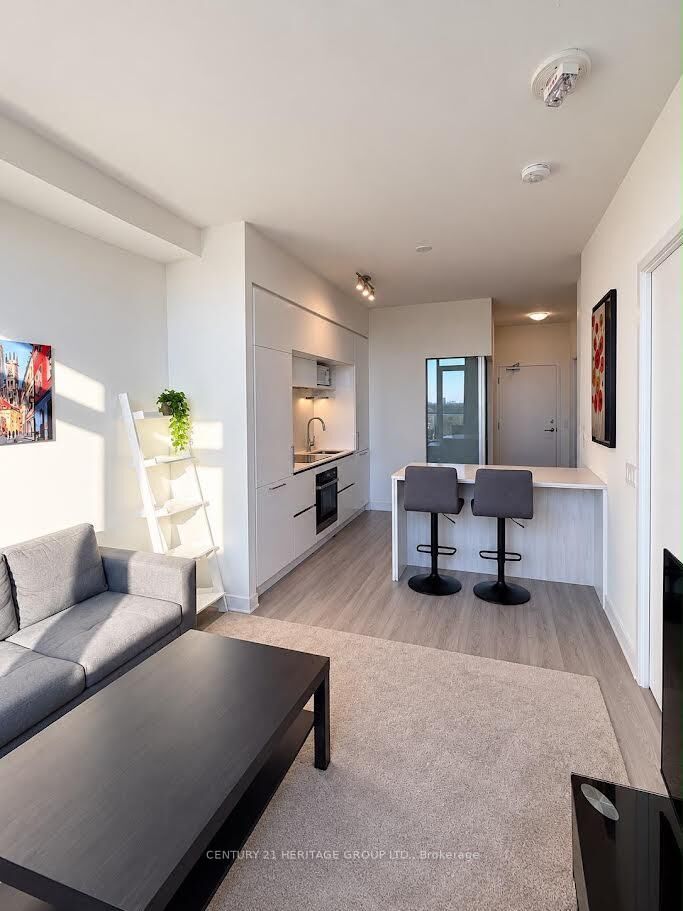 Property Photo:  2 David Eyer Road 1432  ON L4S 0N6 