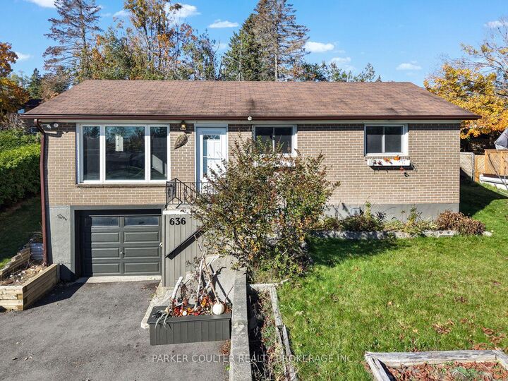 Property Photo: 636 Mississaga Street W ON L3V 3C6