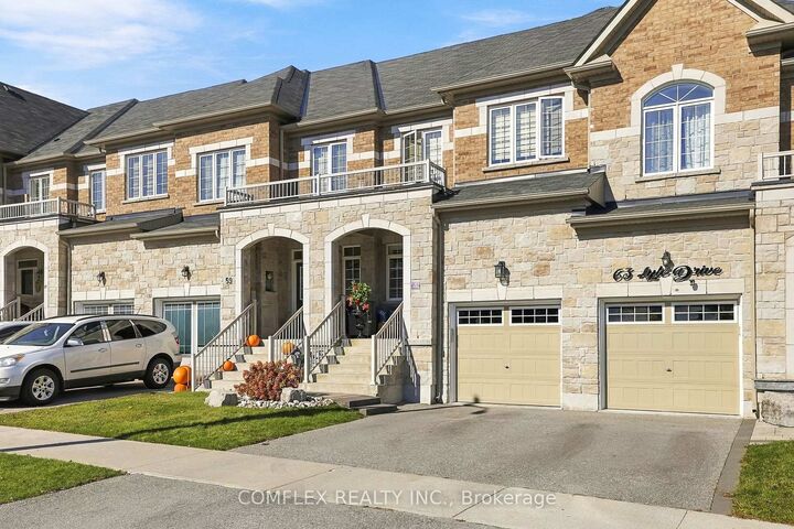 Property Photo:  61 Lyle Drive  ON L1C 0V8 