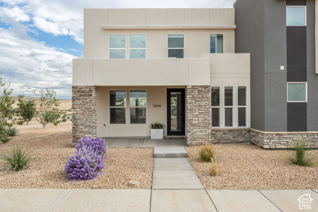 Property Photo: 5944 S Cinder Hollow Cv UT 84790