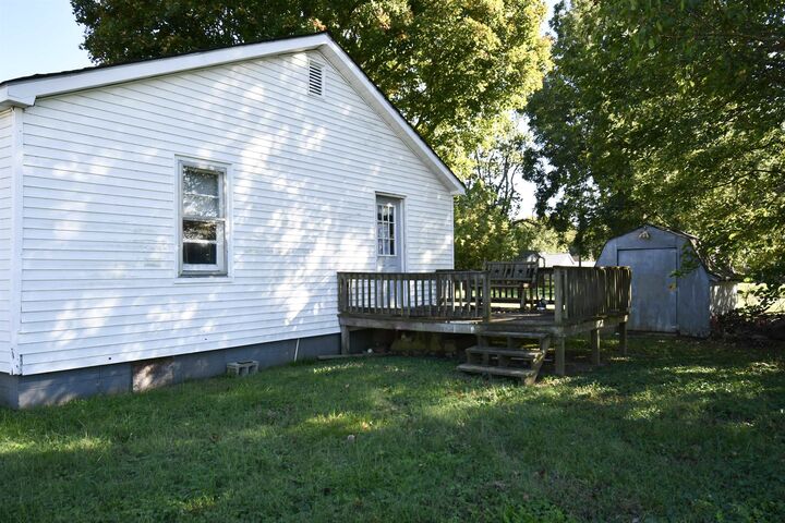 Property Photo:  310 E Old Prividence Rd  KY 42459 