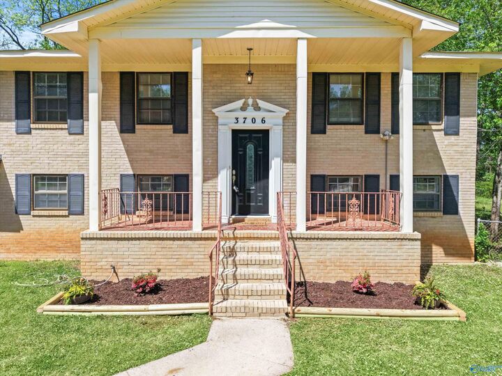 Property Photo:  3706 NW Pecan Grove Drive  AL 35810 