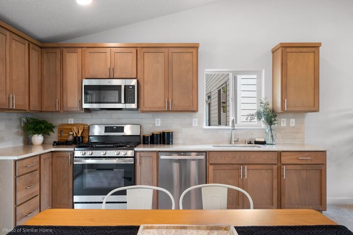 Property Photo:  10459 Dufferin Drive  MT 59808 