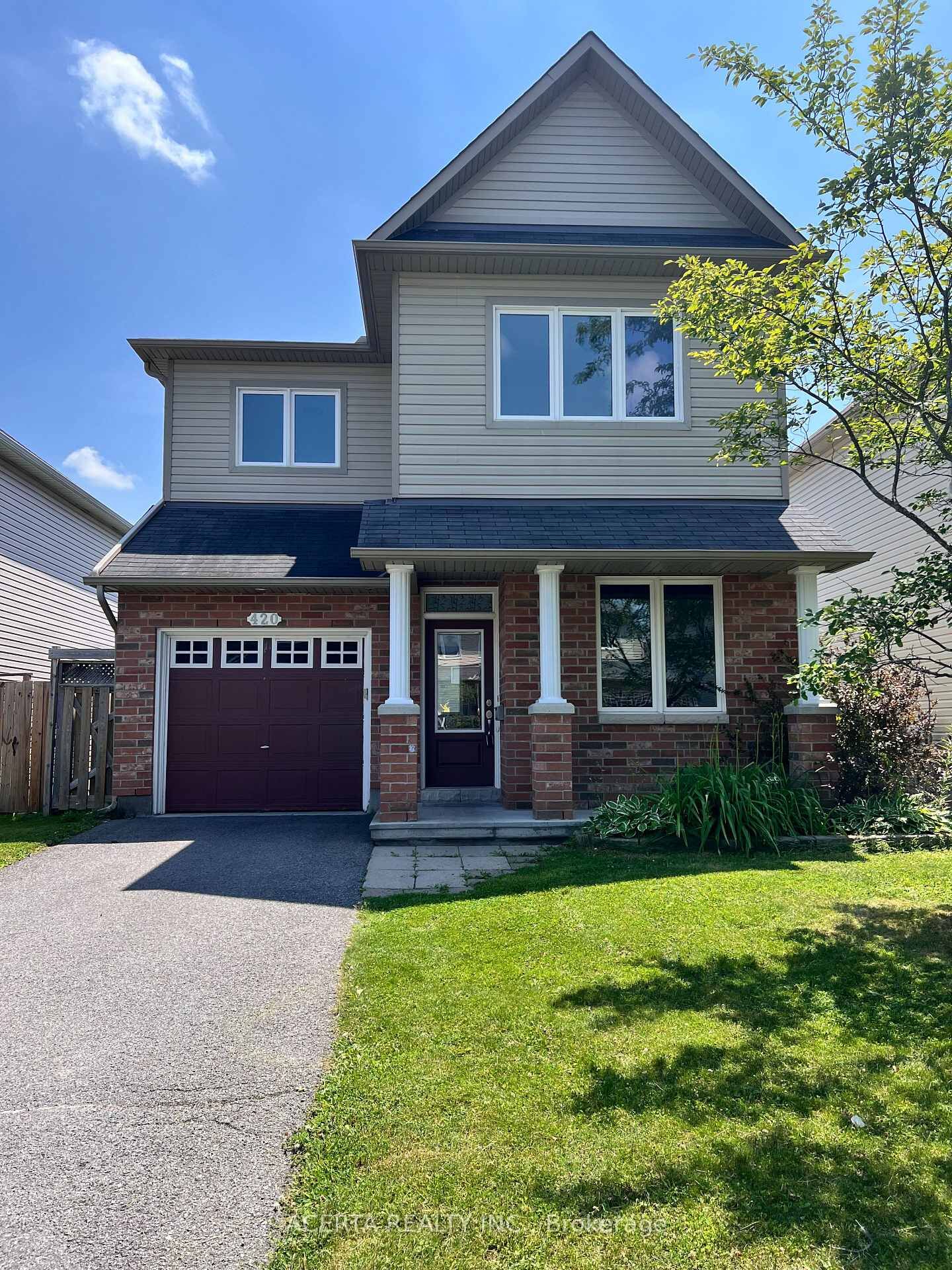 Property Photo: 420 Abbeydale Circle ON K2K 0E8