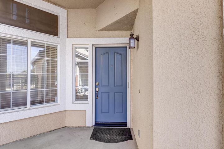 Property Photo:  124 Tiemann Court  CA 95678 