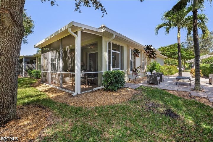 Property Photo:  9901 Palmarrosa Way  FL 33919 