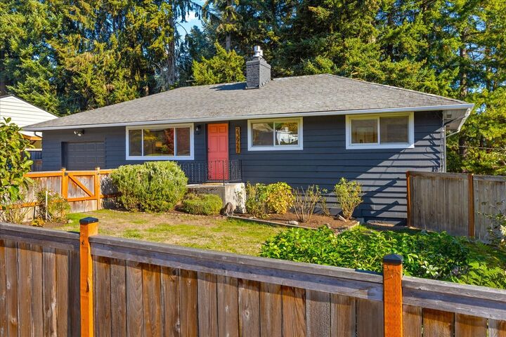 Property Photo: 23927 80th Place W WA 98026