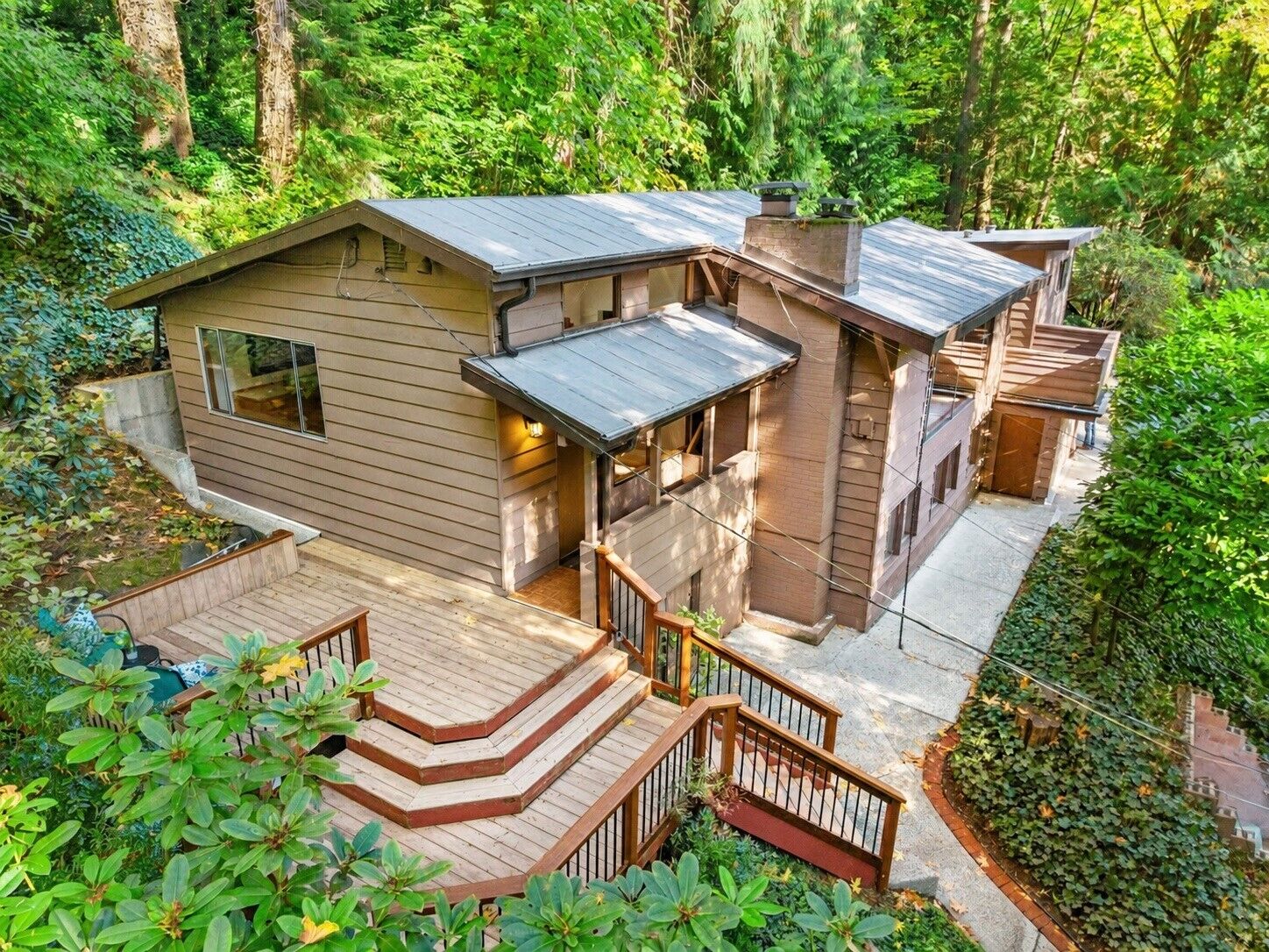 Property Photo:  3024 NE 180th Street  WA 98155 
