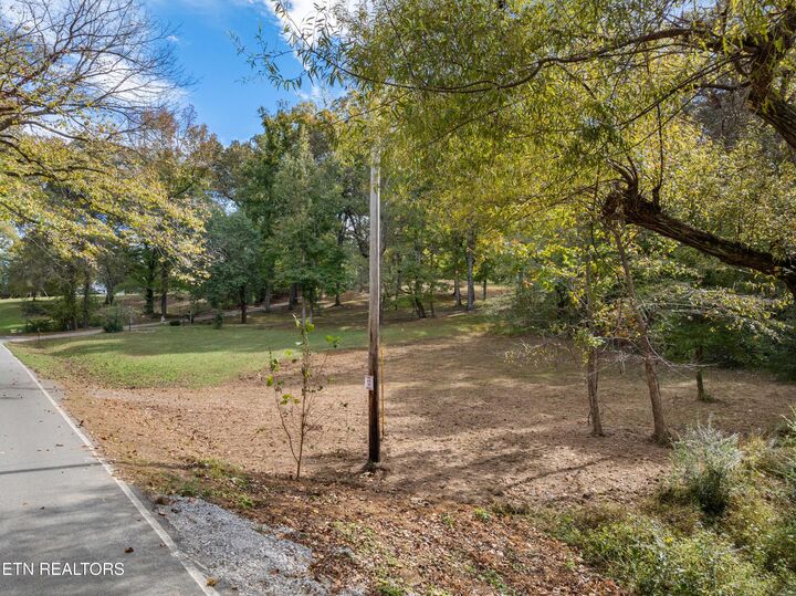 Property Photo: 668 Pleasant Hill Rd TN 37880