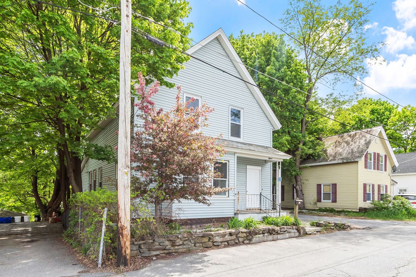Property Photo:  15 Redman Pl  MA 01420 