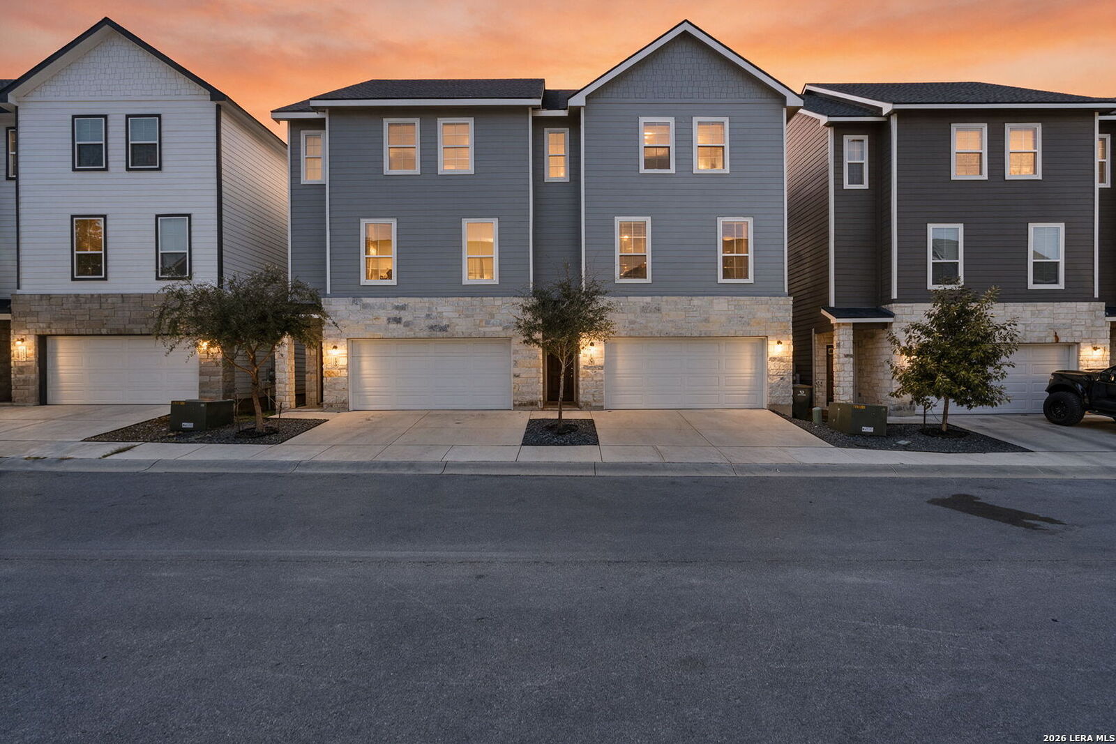 Property Photo: 21419 Sir Walter Ln TX 78256