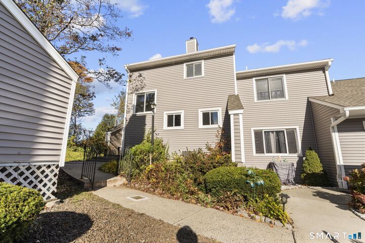 Property Photo: 701 Golf Drive 701 CT 06512