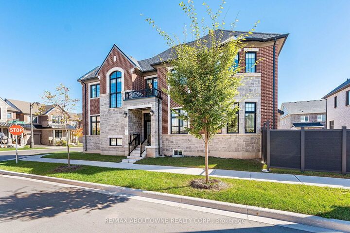 Property Photo: 3002 Duggan Trail ON L6H 7W9