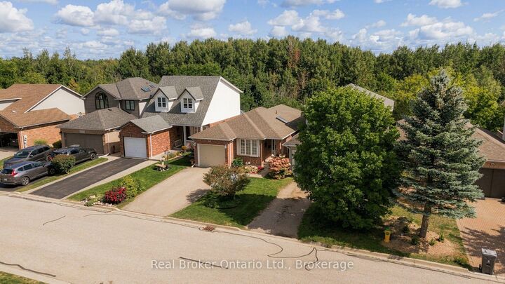 Property Photo: 42 Fletcher Court ON N1E 7G8