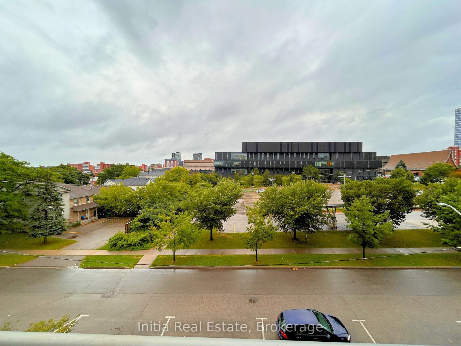 Property Photo:  62 Balsam Street B303  ON N2L 3H2 