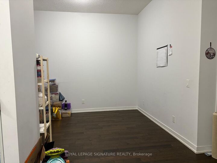 Property Photo: 510 Curran Place 402 ON M5J 1B5