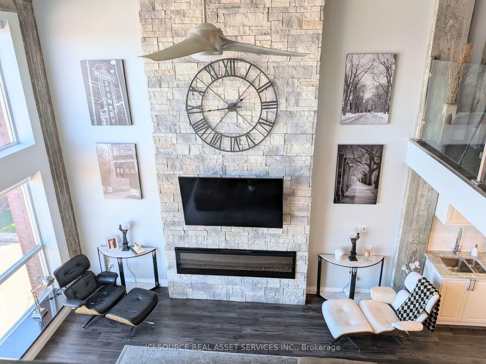Property Photo: 2175 Wyandotte Street E 404 ON N8Y 5B9