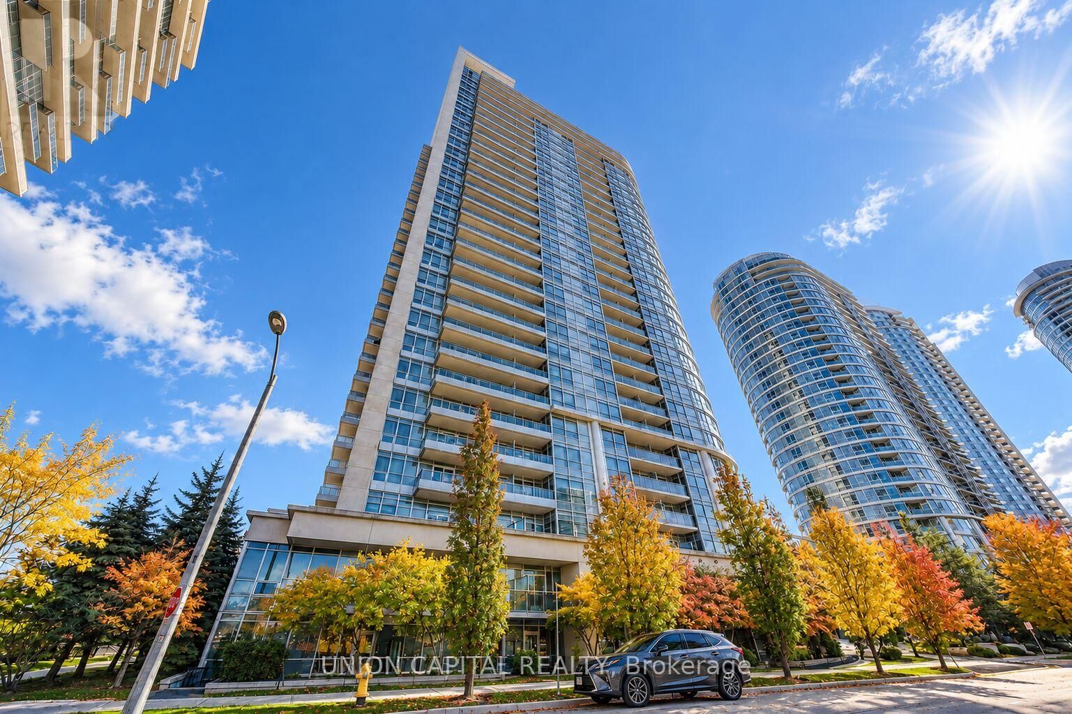 Property Photo: 181 Village Green Square 214 ON M1S 0K6