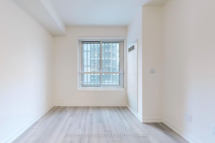 Property Photo:  89 Church Street 901  ON M5C 2G3 