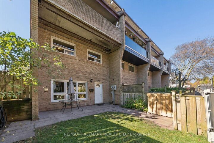 Property Photo:  91 Muir Drive 9  ON M1M 3T7 