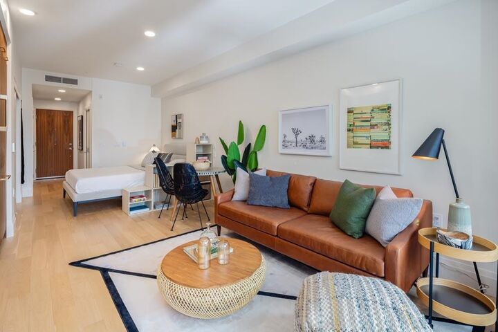 Property Photo:  2550 Garden Drive 410  BC V5N 4X6 