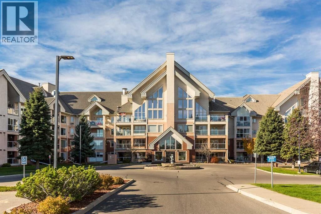 Property Photo: 100 2nd Avenue South AB T1J 0B5