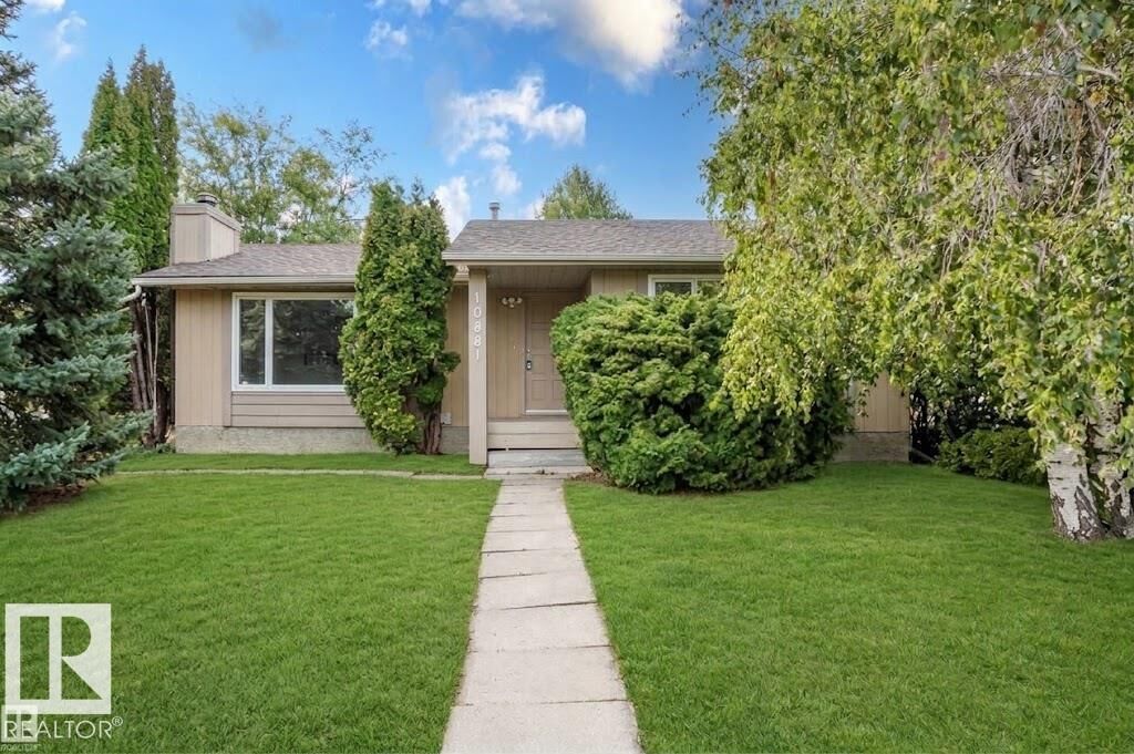 Property Photo:  10829 32A Avenue NW  AB T6J 3B8 