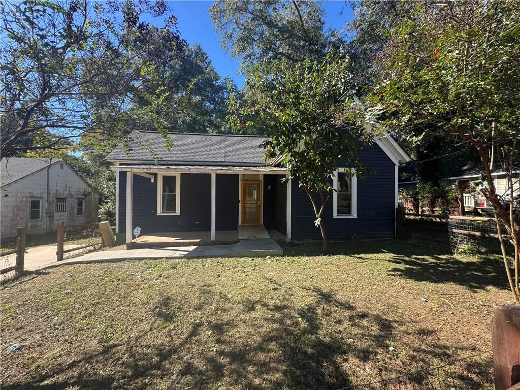 Property Photo:  315 N 14th Street  GA 30223 