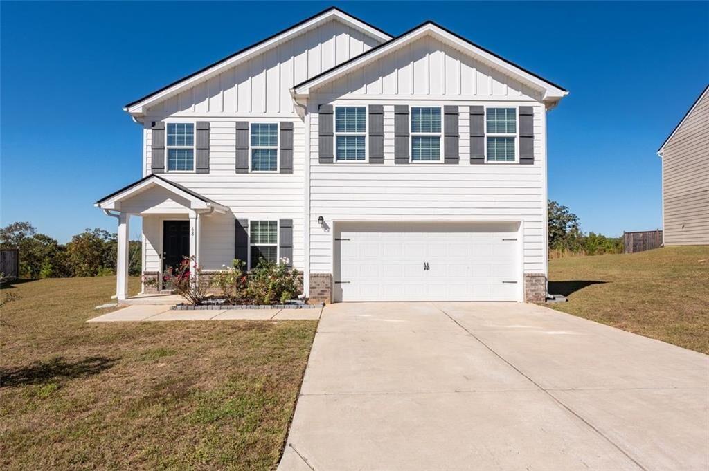 Property Photo: 68 Oxford Lane GA 30145