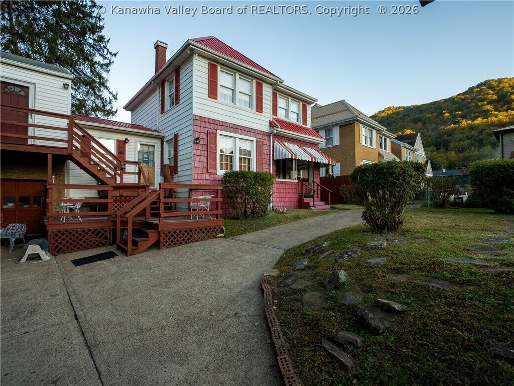 Property Photo:  612-C 5th Avenue  WV 25136 