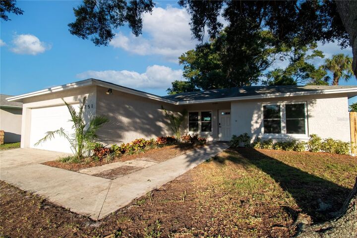Property Photo:  5751 Dunfries Street N  FL 33709 