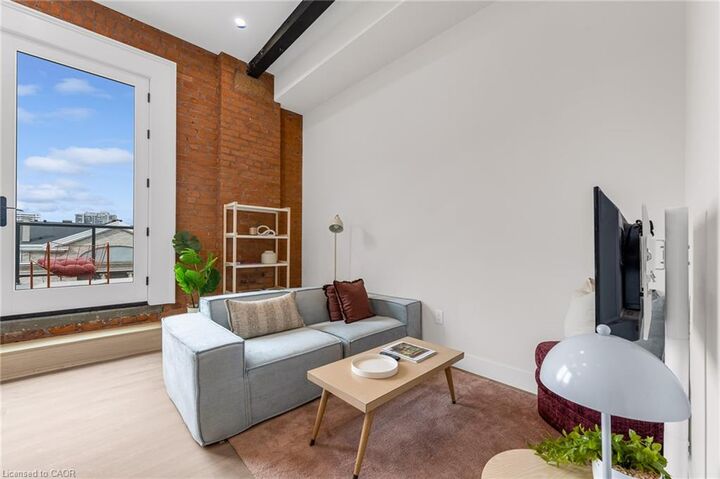Property Photo:  56 York Boulevard 211  ON L8R 2M9 