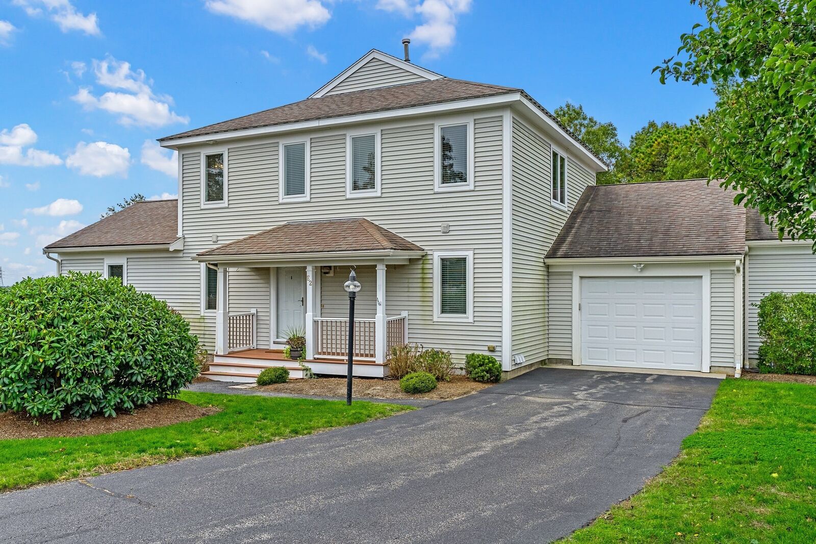 Property Photo:  2 E Beach Plum Ln 2E  MA 02532 
