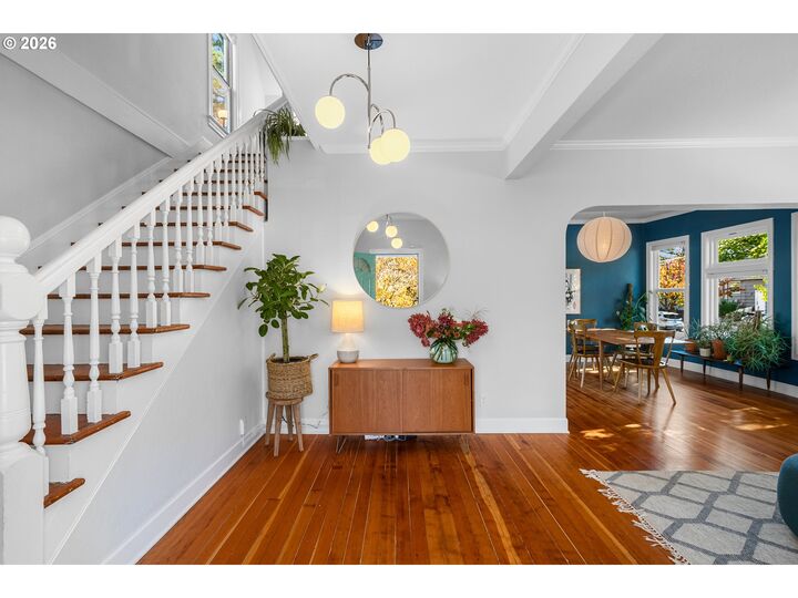 Property Photo: 5806 N Maryland Ave OR 97217