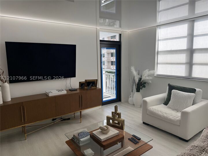 Property Photo:  1849 S Ocean Dr 406  FL 33009 