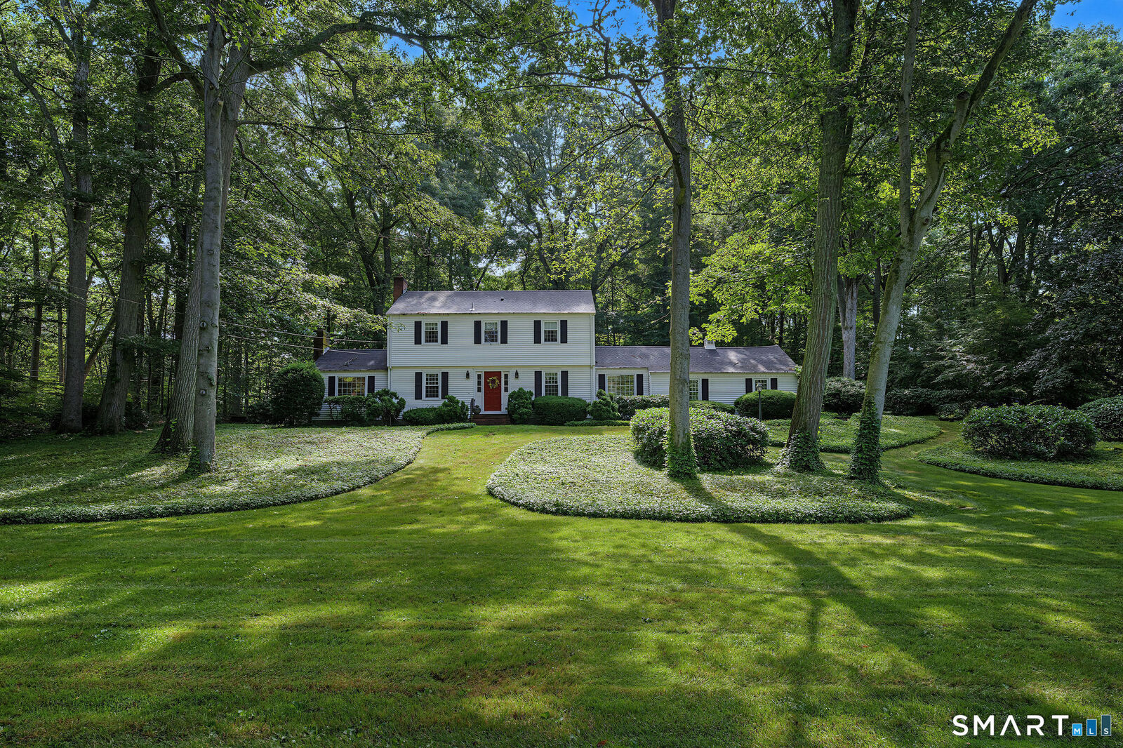 Property Photo:  7 Milestone Lane  CT 06443 