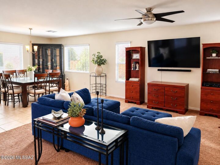 Property Photo:  1316 W Vuelta Del Yunque  AZ 85629 