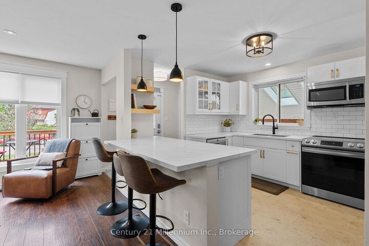 Property Photo:  1512 5th Ave A Avenue W  ON N4K 5E6 