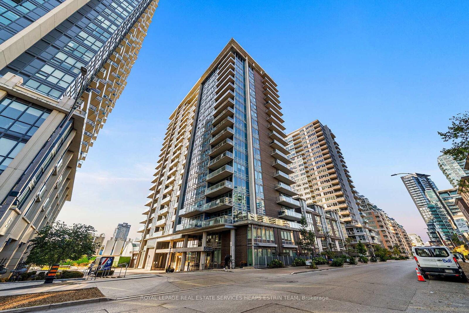 Property Photo: 55 East Liberty Street 1709 ON M6K 3P9