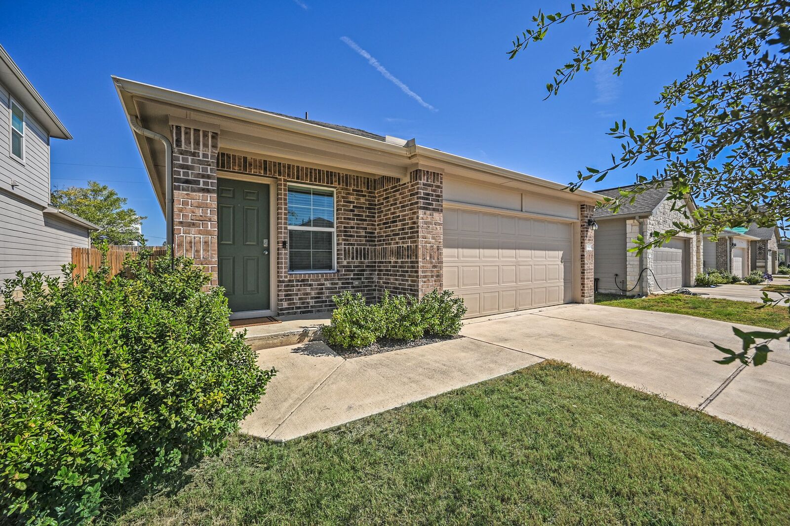 Property Photo:  19108 Bear Grass Drive  TX 78621 