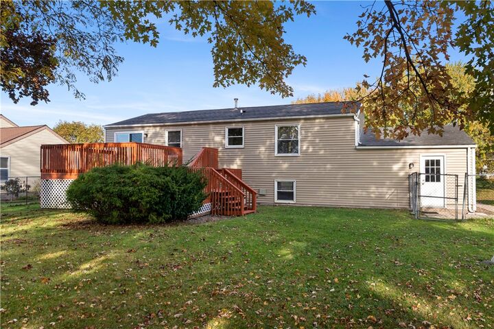 Property Photo:  170 Brandy Wine Terrace S  NY 14623 