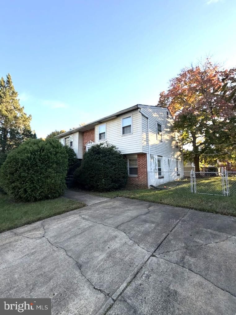 Property Photo:  2007 Ode Road  MD 20747 