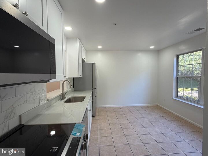 Property Photo: 4611 Red Hawk Terrace MD 20710