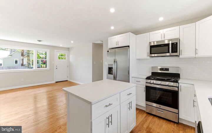 Property Photo:  157 S Poplar Street  NJ 08027 