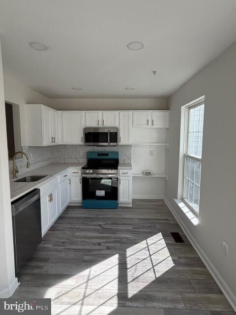 Property Photo:  6010 Rose Bay Drive  MD 20747 